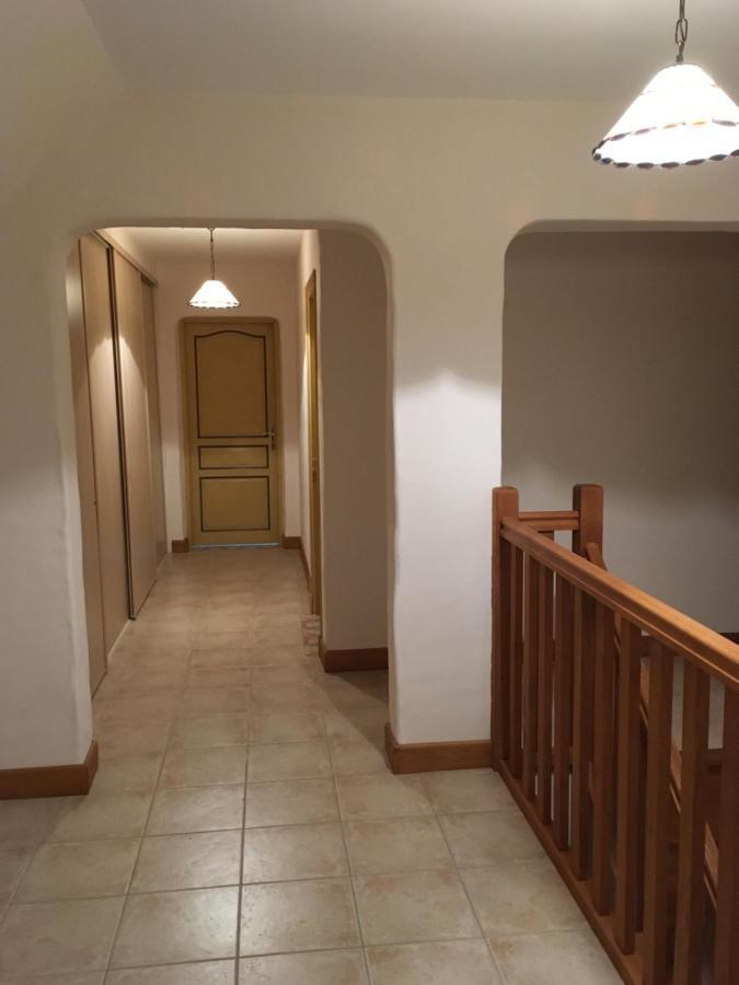לינה וארוחת בוקר ויטראק Chez Bernadette Et Victor מראה חיצוני תמונה