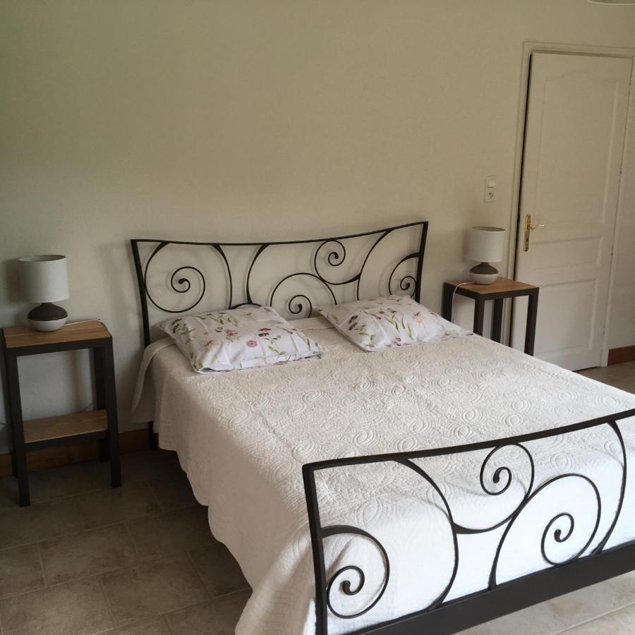 לינה וארוחת בוקר ויטראק Chez Bernadette Et Victor מראה חיצוני תמונה